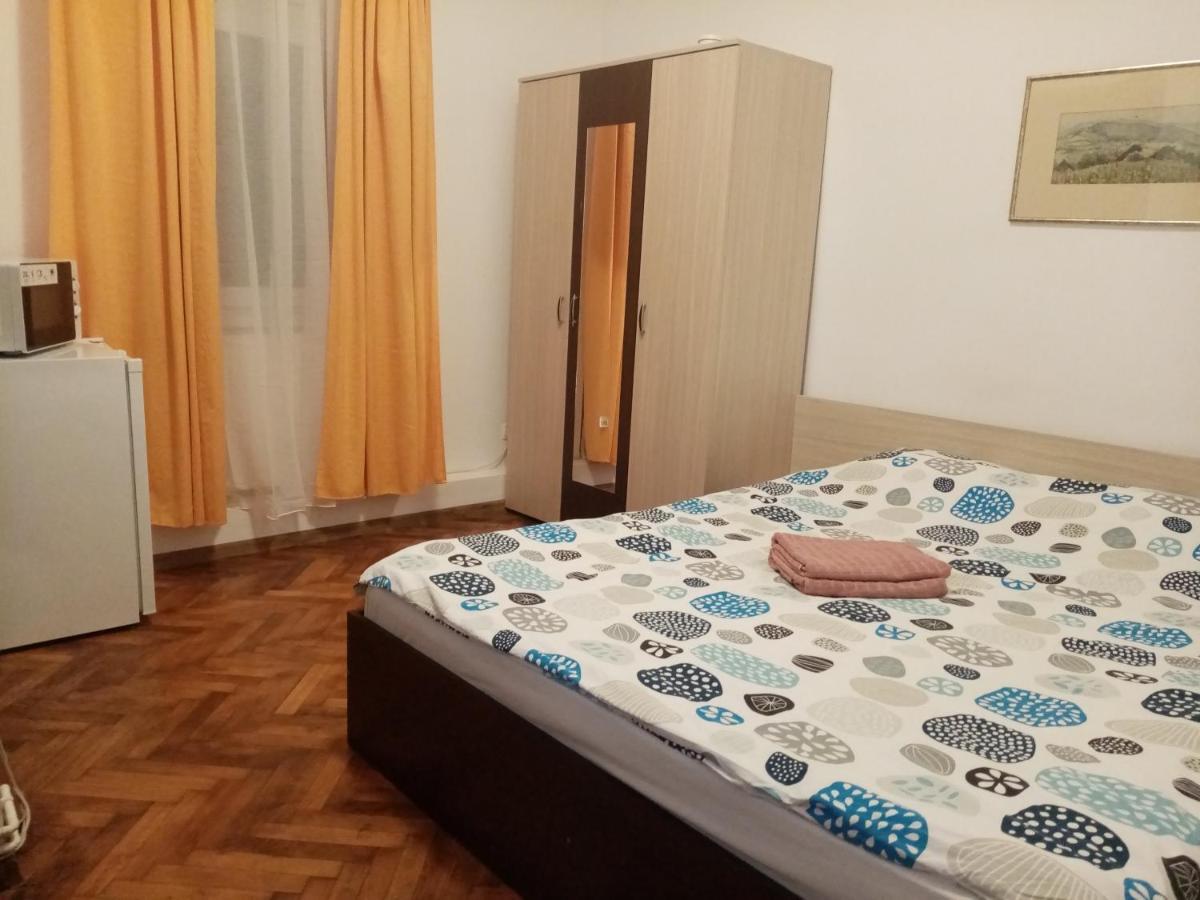 Apartment Republicii Historic Center